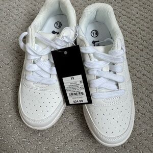 Target Art class kids White Sneakers 13 NWT